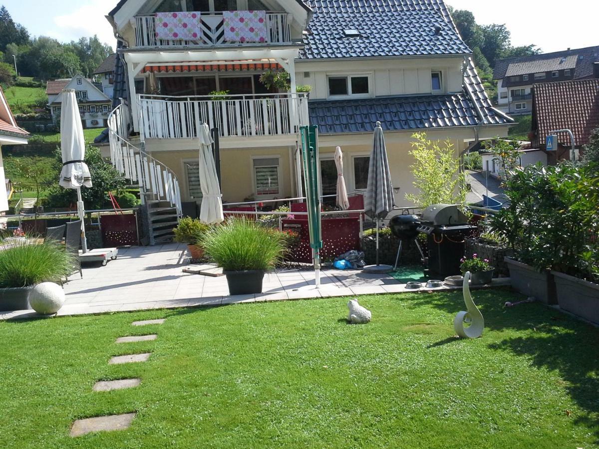 Apartamento Haus Laetsch Bad Peterstal-Griesbach Exterior foto